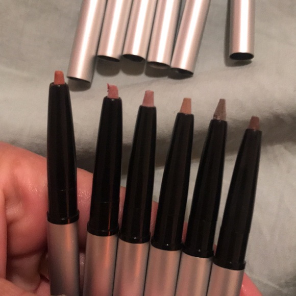 models prefer makeup - Picture 8 of 10